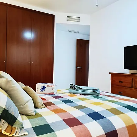 Jac - Wifi, 1 Dormitorio, Terraza, Centro A 150 Metros, Playa 850 Metros Torremolinos