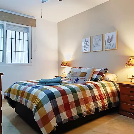 Apartment Jac - Wifi, 1 Dormitorio, Terraza, Centro A 150 Metros, Playa 850 Metros *
