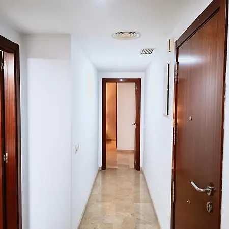Jac - Wifi, 1 Dormitorio, Terraza, Centro A 150 Metros, Playa 850 Metros